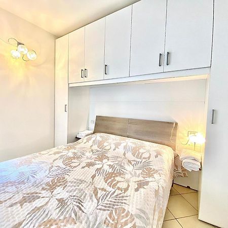 Nel Cuore Di Viale Certosa Milano, Comodo Per Raggiungere Centro Storico, Rho Fiera Milano, Eventi E Concerti, Con Parcheggio Privato Interno A Scelta Exteriör bild