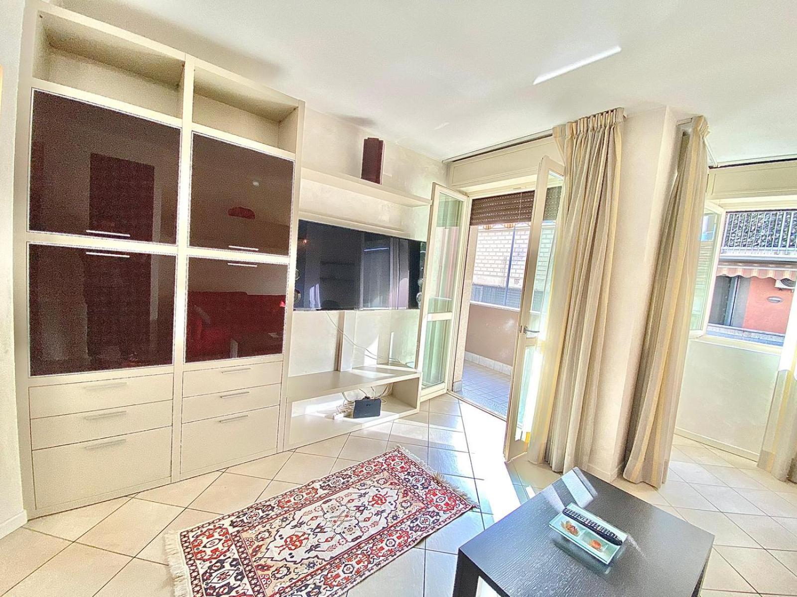Nel Cuore Di Viale Certosa Milano, Comodo Per Raggiungere Centro Storico, Rho Fiera Milano, Eventi E Concerti, Con Parcheggio Privato Interno A Scelta Exteriör bild